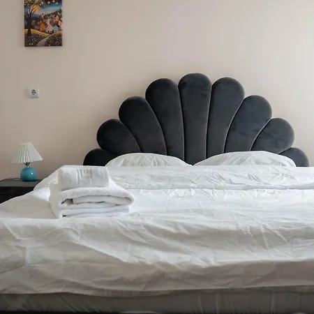 Luxury L - Radisson Calea Victoriei