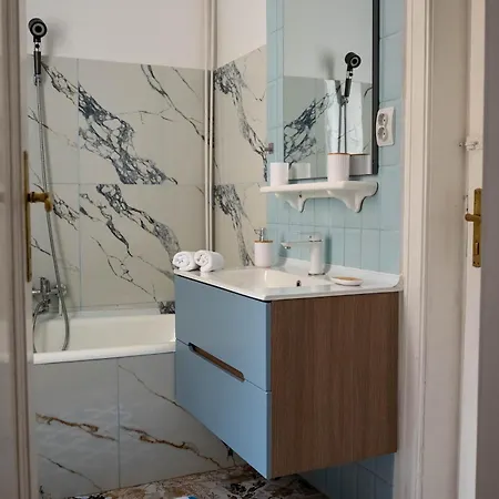Luxury L - Radisson Calea Victoriei شقة