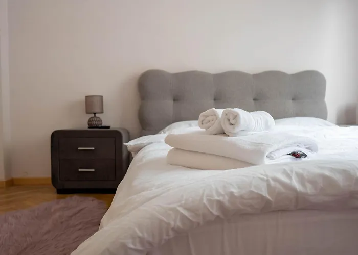 Luxury L - Radisson Calea Victoriei