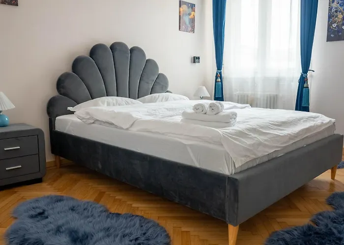 Luxury L - Radisson Calea Victoriei Apartment Bucharest