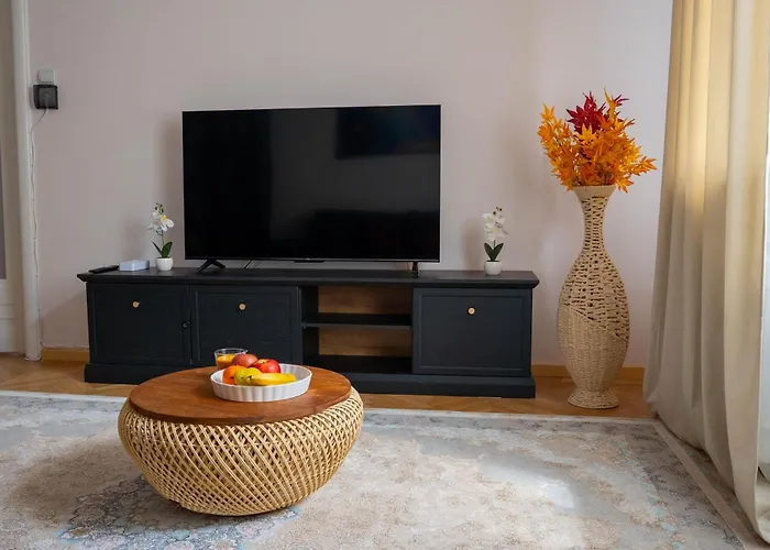 Luxury L - Radisson Calea Victoriei Apartment *