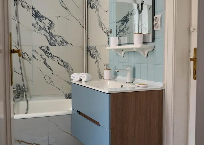 Luxury L - Radisson Calea Victoriei Apartment